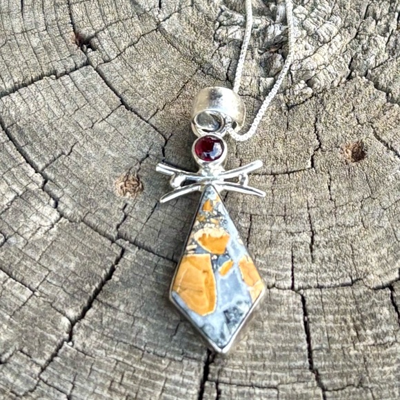 NEW! Maligano Jasper & Garnet Necklace - Picture 9 of 9